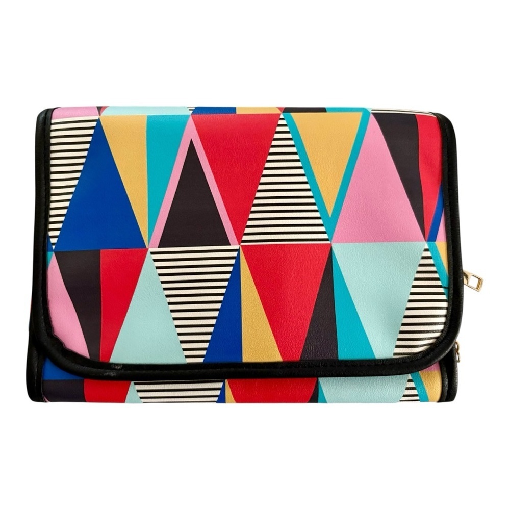 Under One Sky Geometric Jewelry Clutch